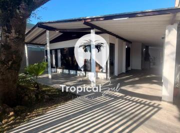 Casa · 109m² · 3 Quartos · 2 Vagas · Imoveis - Na Praia de Leste