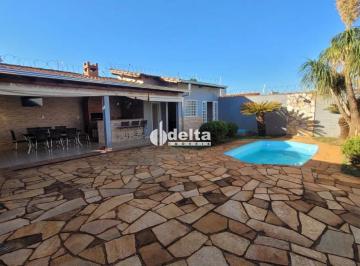 Casa · 360m² · 3 Quartos · 3 Vagas · Casa Disponível Para Venda No Bairro Cidade Jardim Em Uberlândia Mg