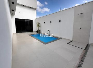 Casa · 300m² · 4 Quartos · 3 Vagas · Cas Com 4 Quartos Sendo 1 Suíte Disponível Para Venda No Bairro Martins Em Uberlândia - Mg