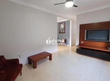 Casa · 300m² · 4 Quartos · 2 Vagas · Casa Disponível Para Venda No Bairro Santa Mônica Em Uberlândia Mg