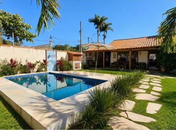 Casa · 140m² · 4 Quartos · 2 Vagas · Oportunidade Em Bosque de Geriba, Búzios!