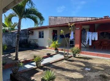 Casa · 190m² · 3 Quartos · 4 Vagas · Casa Espaçosa À Venda Em Neópolis | 3 Quartos | Terreno Amplo | Excelente Localização