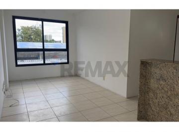 Apartamento · 44m² · 2 Quartos · 1 Vaga · Excelente Apartamento Para Aluguel Na Av 17 de Agosto!