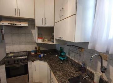 Apartamento · 77m² · 3 Quartos · 1 Vaga · Apartamento Em Machado de Mello, Araçatuba/sp de 77 m² 3 Quartos À Venda por R$250.000ou Para Lo