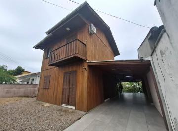 Casa · 300m² · 4 Quartos · Casa Em Mar Grosso, Laguna/sc de 300 m² 4 Quartos À Venda por R$680.000