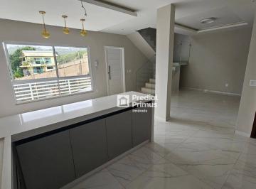 Casa · 152m² · 3 Quartos · 2 Vagas · Casa Em Varginha, Nova Friburgo/rj de 152 m² 3 Quartos À Venda por R$780.000