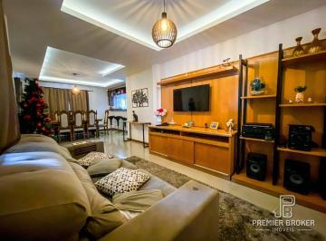 Casa · 160m² · 3 Quartos · 3 Vagas · Casa Em Pimenteiras, Teresópolis/rj de 160 m² 3 Quartos À Venda por R$789.000