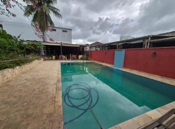 Casa · 230m² · 5 Quartos · 4 Vagas · Casa Em Vila Matias, Santos/sp de 230 m² 5 Quartos À Venda por R$2.500.000