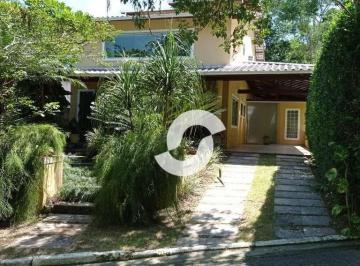 Casa · 226m² · 4 Quartos · 4 Vagas · Casa Em Rio Do Ouro, Niterói/rj de 226 m² 4 Quartos À Venda por R$790.000