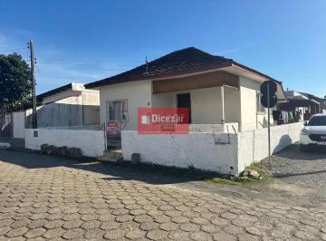 Casa · 160m² · 3 Quartos · 1 Vaga · Casa Em Praia de Armação, Penha/sc de 160 m² 3 Quartos À Venda por R$790.000