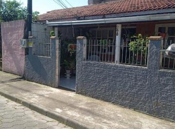 Casa · 140m² · 2 Quartos · 1 Vaga · Casa Em Machados, Navegantes/sc de 140 m² 2 Quartos À Venda por R$720.000