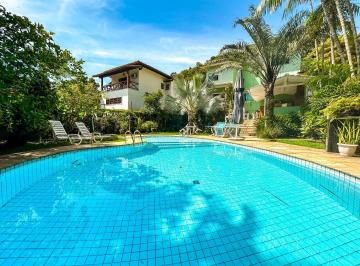 Casa · 480m² · 5 Quartos · 4 Vagas · Casa Em Itacoatiara, Niterói/rj de 480 m² 5 Quartos À Venda por R$2.600.000