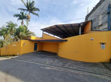 Casa · 1200m² · 5 Quartos · 3 Vagas · Casa Em Chácara Do Refúgio, Carapicuíba/sp de 1200 m² 5 Quartos À Venda por R$2.850.000ou Para L