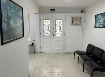 Casa · 170m² · 4 Quartos · 2 Vagas · Sobrado Em Gonzaga, Santos/sp de 170 m² 4 Quartos À Venda por R$2.500.000