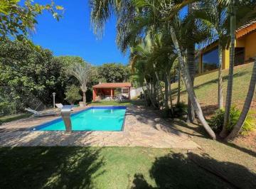Casa · 350m² · 4 Quartos · 6 Vagas · Casa Em Chácara Santa Lúcia, Carapicuíba/sp de 350 m² 4 Quartos À Venda por R$2.690.000