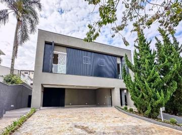 Casa · 357m² · 4 Quartos · 6 Vagas · Casa Em Golf Gardens, Carapicuíba/sp de 357 m² 4 Quartos À Venda por R$2.600.000