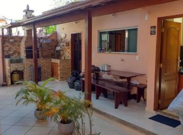 Casa · 284m² · 3 Quartos · 3 Vagas · Imóvel À Venda No Centro de Rio Das Ostras