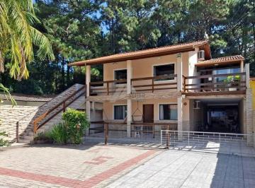 Casa · 252m² · 5 Quartos · 4 Vagas · Casa Com Escritura a Venda Barra Da Lagoa