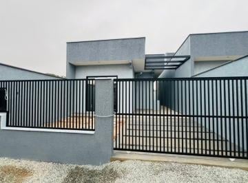Casa à venda no Itajuba, Barra Velha - SC · Linda Casa Na Pedras Brancas, Com Espaço de Terreno Atras.