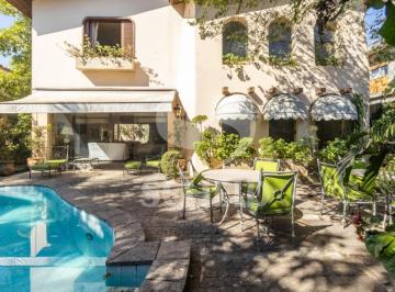 Casa · 447m² · 6 Quartos · 5 Vagas · Casa Á Venda No Jardim Guedala Com 447 m², 6 Quartos Sendo 2 Suítes, 5 Vagas.