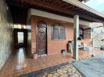 Casa · 360m² · 3 Quartos · 3 Vagas · Casa 3 Dormitórios Para Venda Em Betim, Betim Industrial, 3 Dormitórios, 1 Suíte, 3 Banheiros, 3 Vag