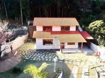 Casa · 150m² · 3 Quartos · 6 Vagas · Casa Em Prata, Teresópolis/rj de 150 m² 3 Quartos À Venda por R$799.990
