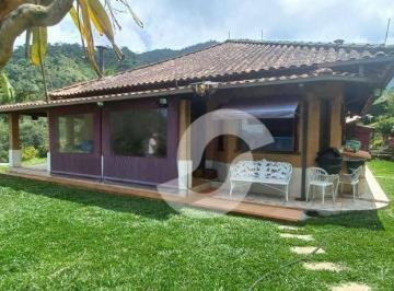 Rural · 300m² · 5 Quartos · 3 Vagas · Chácara Em Lumiar, Nova Friburgo/rj de 300 m² 5 Quartos À Venda por R$1.100.000