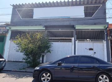 Casa · 230m² · 3 Quartos · 5 Vagas · Casa Em Parque Santa Teresa, Carapicuíba/sp de 230 m² 3 Quartos À Venda por R$550.000