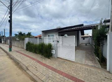 Casa · 73m² · 2 Quartos · 3 Vagas · Casa Em Quinta Dos Açorianos, Barra Velha/sc de 73 m² 2 Quartos À Venda por R$365.000
