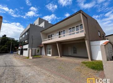 fbf2b4d5731a26195d4634806561b516.jpg · Casa Com Excelente Potencial Comercial – Bairro Garcia
