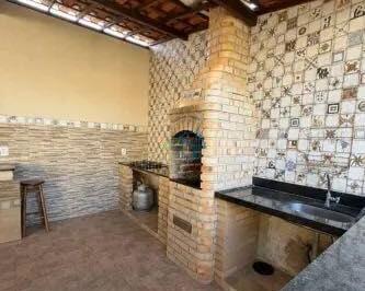 Casa · 209m² · 3 Quartos · 3 Vagas · Casa À Venda No Pitimbu Com Amplo Quintal E Área Gourmet