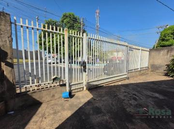 Casa · 159m² · 3 Quartos · 4 Vagas · Casa de Esquina Para Venda, Jardim Araçá, Cuiabá