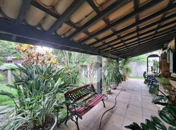 Casa · 200m² · 3 Quartos · 2 Vagas · Casa Em Maria Paula, Niterói/rj de 200 m² 3 Quartos À Venda por R$800.000