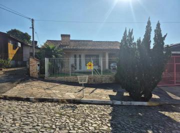 Casa · 182m² · 3 Quartos · 1 Vaga · Casa de Alvenaria Bairro Jardim Luciana
