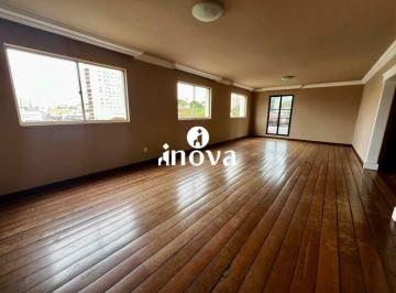 Apartamento · 240m² · 4 Quartos · 1 Vaga · Apartamento a Venda, Bairro Centro