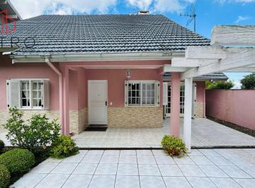 218f7e3e909735b14e6f0033412ecf11.jpg · Casa À Venda Em Gramado!
