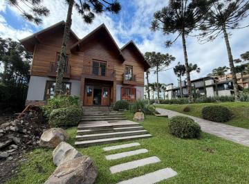 a0fdf853712ba32da6c4fc8129228c81.jpg · Casa À Venda Em Gramado!