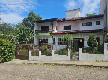 00 · Casa Residencial de 6 Quartos Na Carvoeira