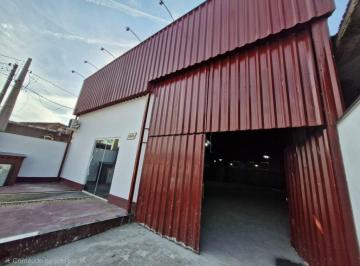 Comercial · 210m² · 2 Vagas · Galpão Em São Vicente, Itajaí/sc de 210 m² Para Locação R$8.500,00/mes