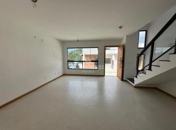 Casa · 138m² · 3 Quartos · 2 Vagas · Casa Em Golfe, Teresópolis/rj de 138 m² 3 Quartos À Venda por R$1.100.000