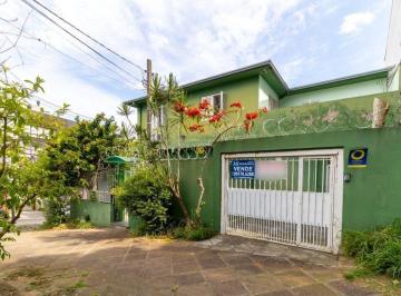Casa · 230m² · 5 Quartos · 2 Vagas · Casa Em Petrópolis, Porto Alegre/rs de 230 m² 5 Quartos À Venda por R$855.000