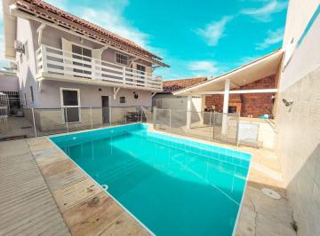 Casa · 218m² · 6 Quartos · 4 Vagas · Casa Em Piratininga, Niterói/rj de 218 m² 6 Quartos Para Locação R$5.500,00/mes