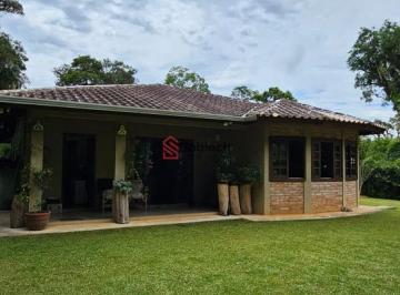 Casa · 180m² · 3 Quartos · 4 Vagas · Casa Em Condomínio Mobiliada À Venda - Residencial Serra Da Graciosa