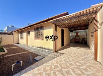 Casa · 64m² · 3 Quartos · 2 Vagas · Casa Térrea 3 Dormitórios No Bairro Boneca Do Iguaçu