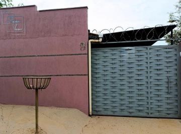 Casa de 2 quartos, Mateus Leme · Casa À Venda, Com Opção de Financiamento Em Mateus Leme.