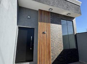 Casa · 75m² · 2 Quartos · 2 Vagas · Casa Em Jardim Continental, Taubaté/sp de 75 m² 2 Quartos À Venda por R$370.000