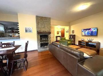 Apartamento · 73m² · 2 Quartos · 2 Vagas · Apartamento Em Albuquerque, Teresópolis/rj de 73 m² 2 Quartos À Venda por R$550.000