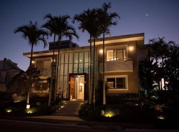 Casa · 437m² · 5 Quartos · 6 Vagas · Casa Em Jurerê, Florianópolis/sc de 437 m² 5 Quartos À Venda por R$5.500.000