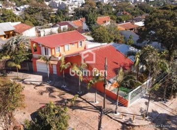 Casa · 197m² · 3 Quartos · 4 Vagas · Casa Em Teresópolis, Porto Alegre/rs de 197 m² 3 Quartos À Venda por R$800.000