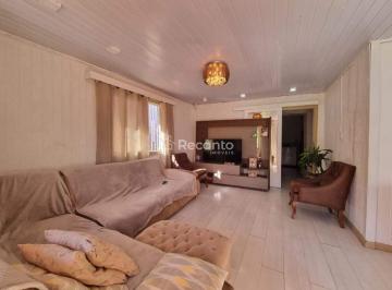 Casa · 170m² · 8 Quartos · 1 Vaga · Casa Em Piratini, Gramado/rs de 170 m² 8 Quartos À Venda por R$800.000